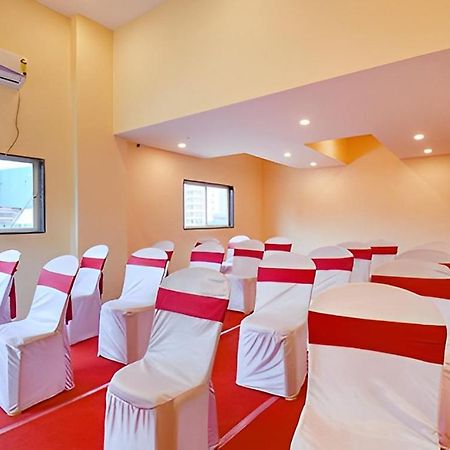 City Air Pune Extérieur photo
