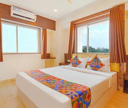 City Air Pune Extérieur photo