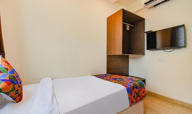 City Air Pune Extérieur photo